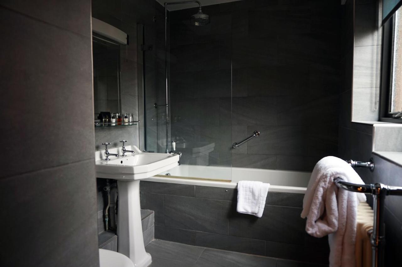 The Penny Farthing Hotel 버크햄스테드 외부 사진