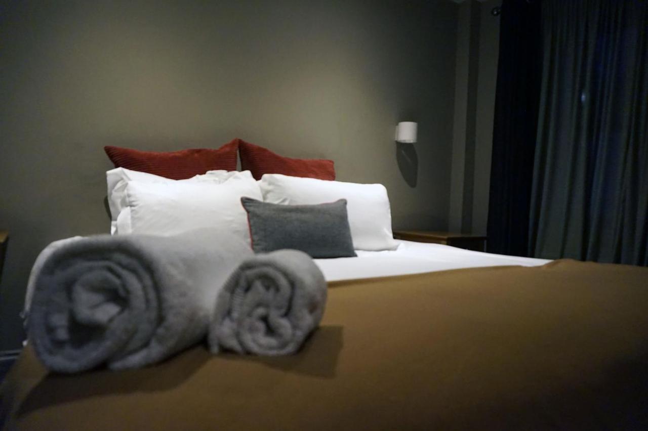 The Penny Farthing Hotel 버크햄스테드 외부 사진
